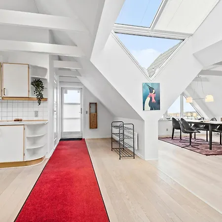 2 Bedroom Gorgeous In