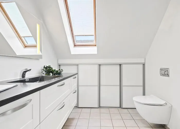 2 Bedroom Gorgeous In * Hemmet