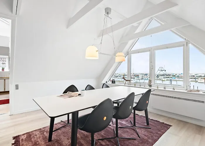 2 Bedroom Gorgeous In Διαμέρισμα